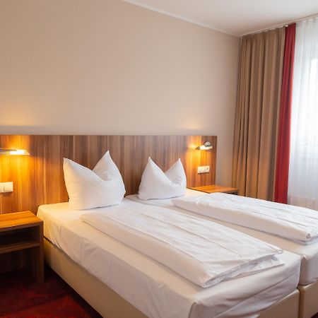Das Ebertor - Hotel & Hostel Boppard Ngoại thất bức ảnh