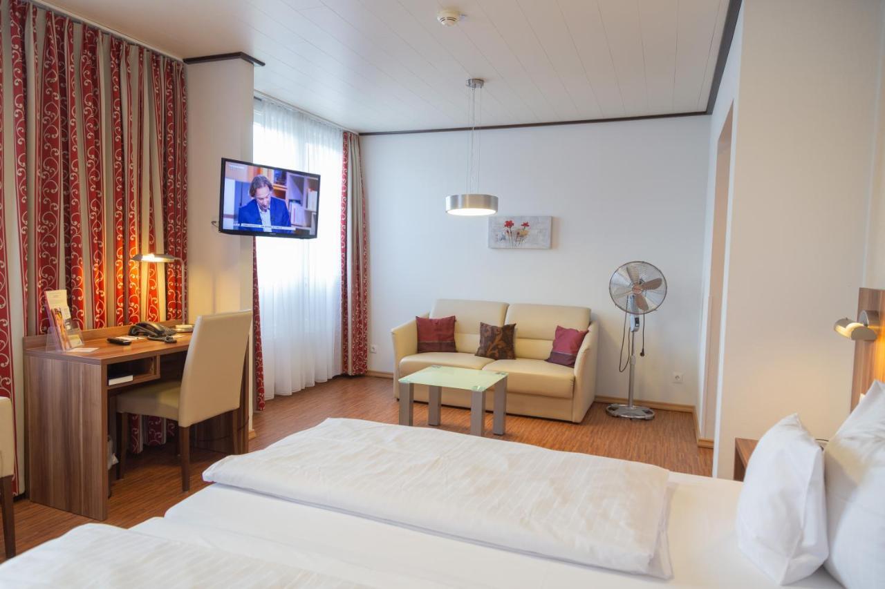 Das Ebertor - Hotel & Hostel Boppard Ngoại thất bức ảnh